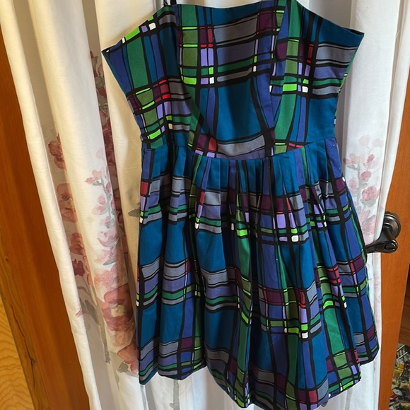 Mini dress - Picture 3 of 3